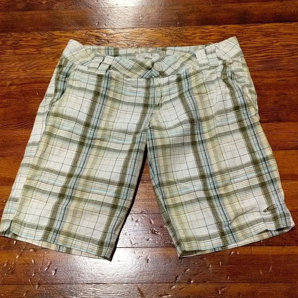 O'Neill plaid Bermuda shorts